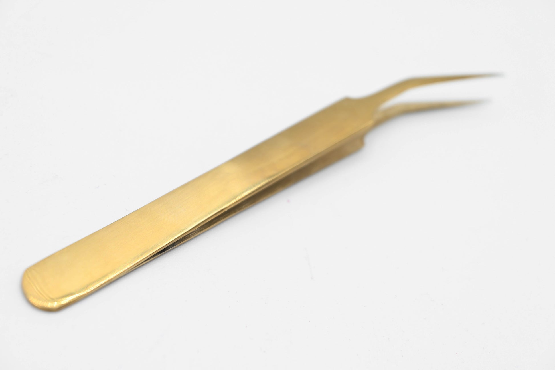 Gold Plate Tweezers | Pinching & Grip Firee | Saqoyahs Beauty Bar